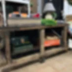 Vintage rustic table and décor