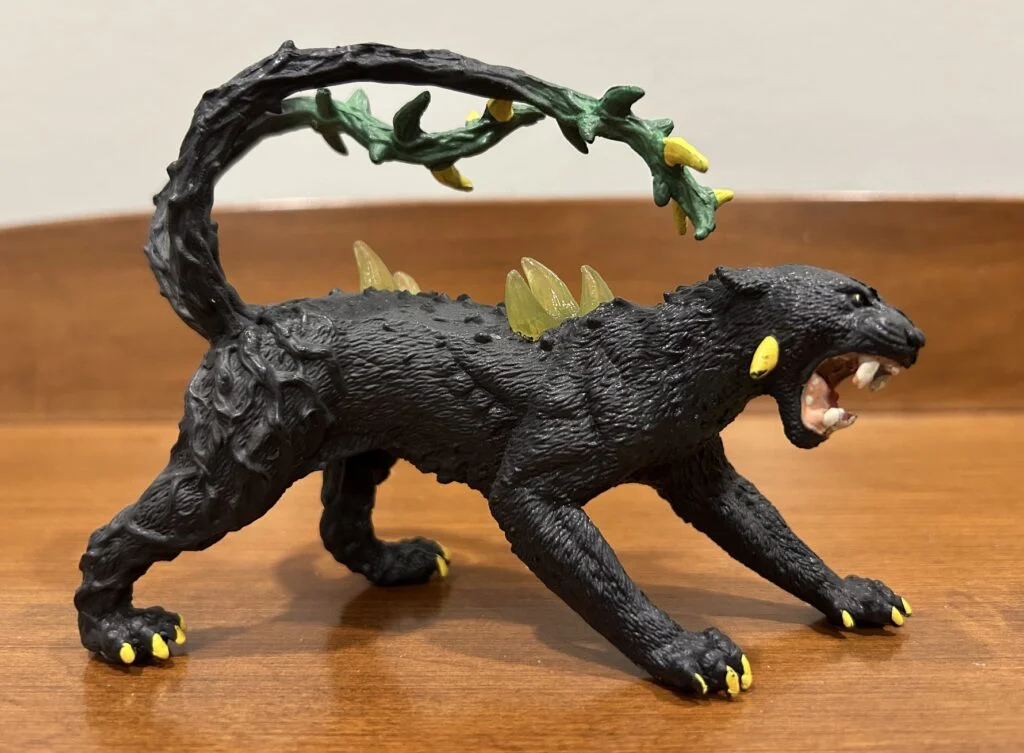Schleich Shadow Panther Review: Jungle Sculpt, Twin Tails and Uneven Paint